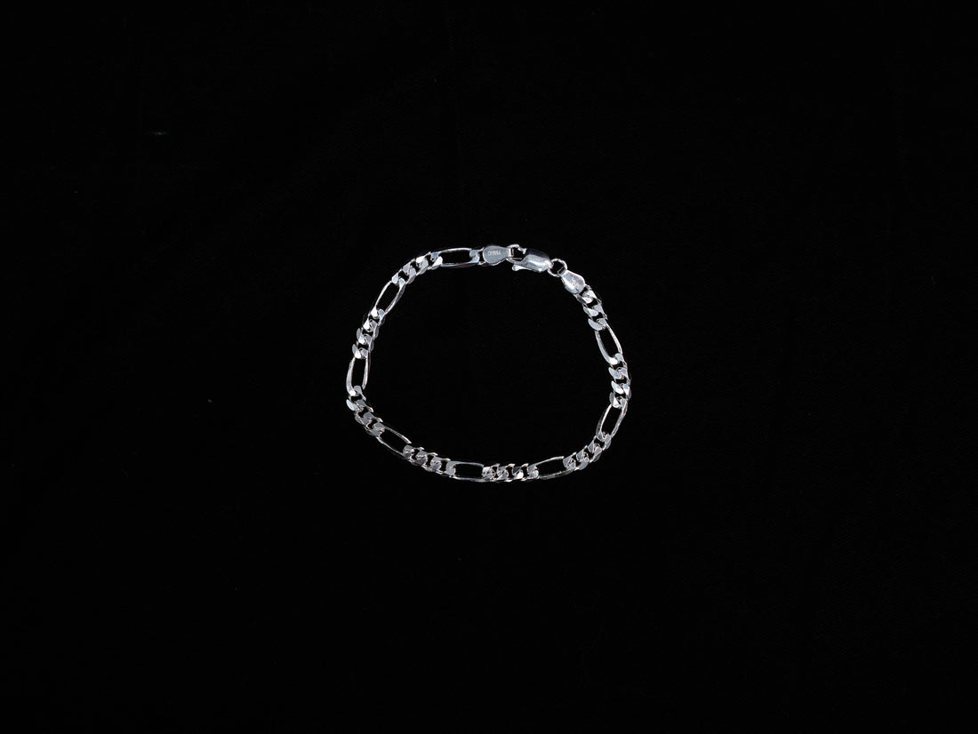 Figaro Chain Bracelet.
