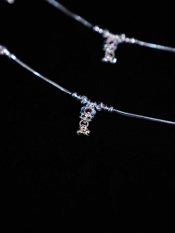 Rounded Hanging Casting Anklet